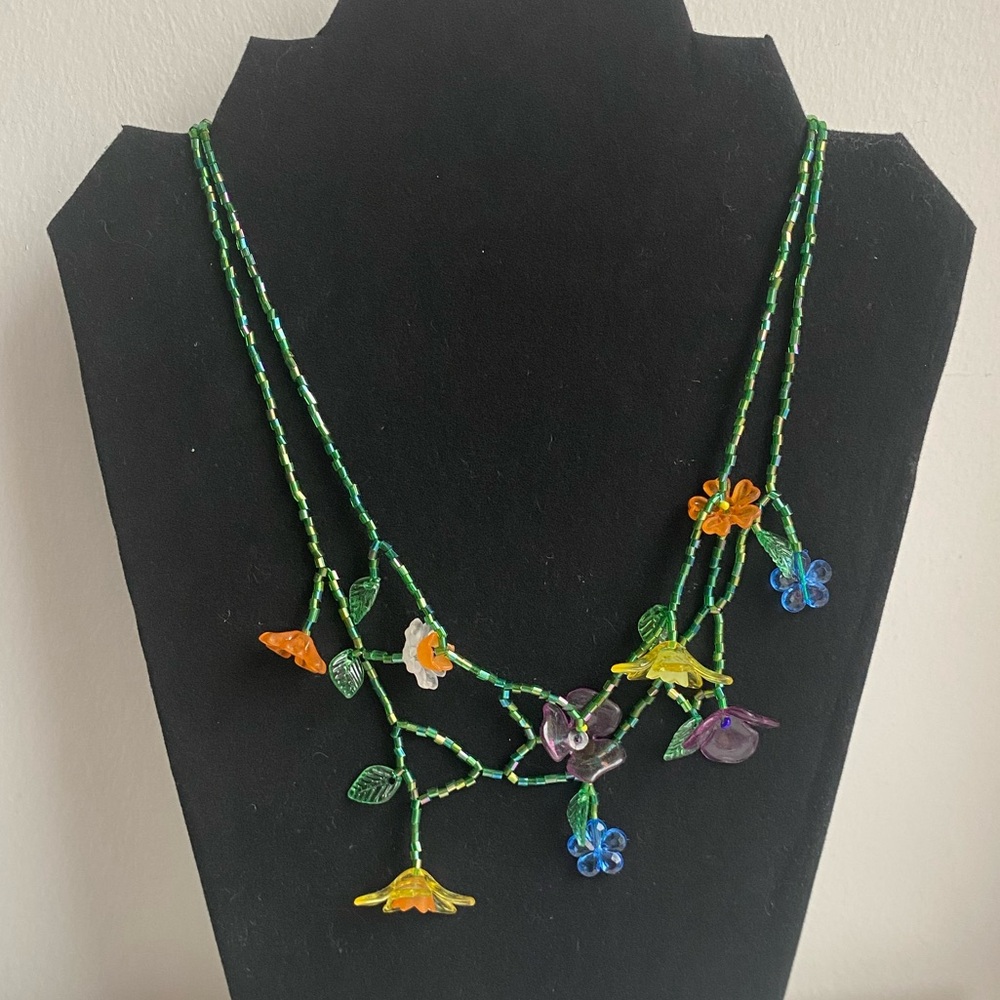 Beaded flower necklace